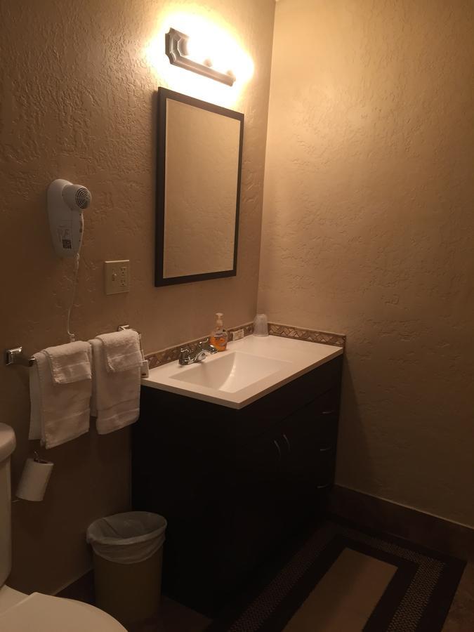 Harrison Inn Duchesne Экстерьер фото